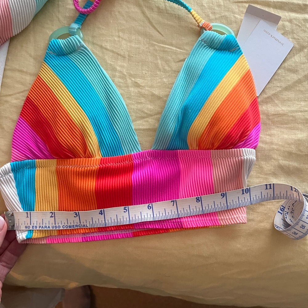 Colorful bikini - Picture 9 of 9
